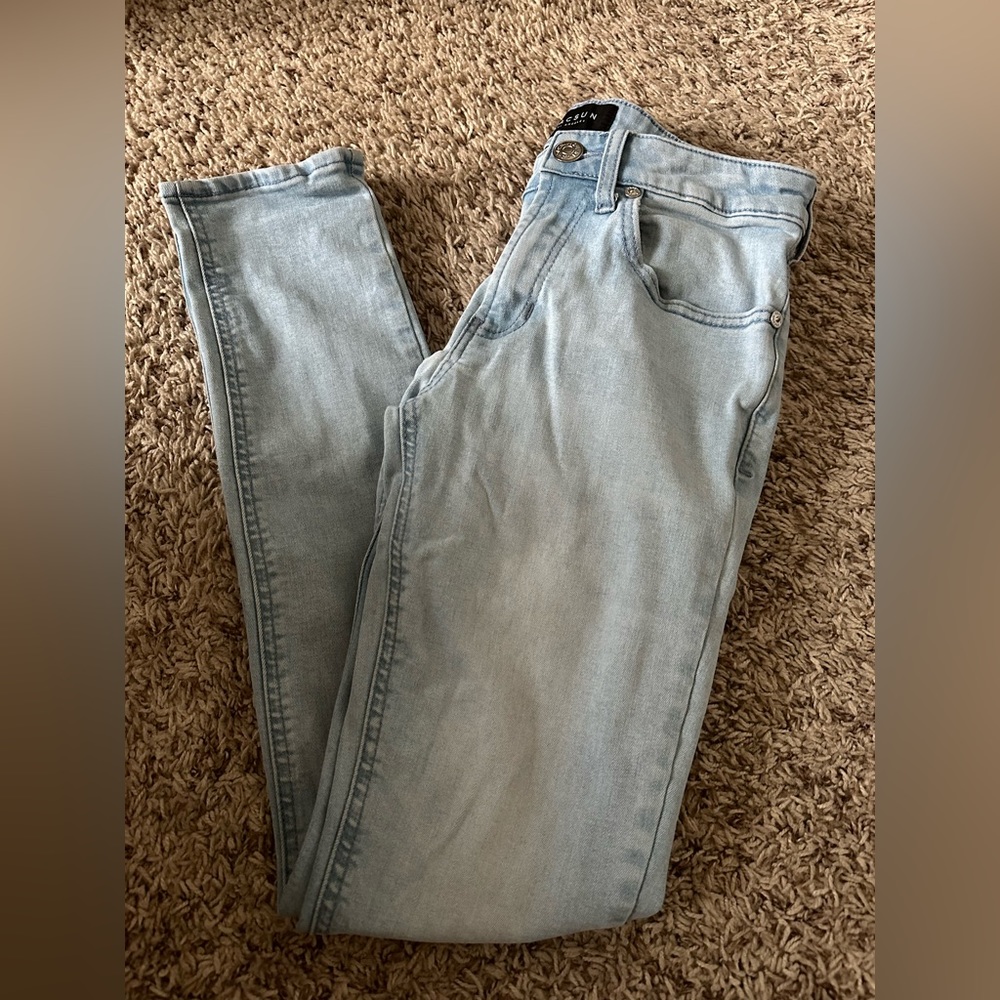 jeans